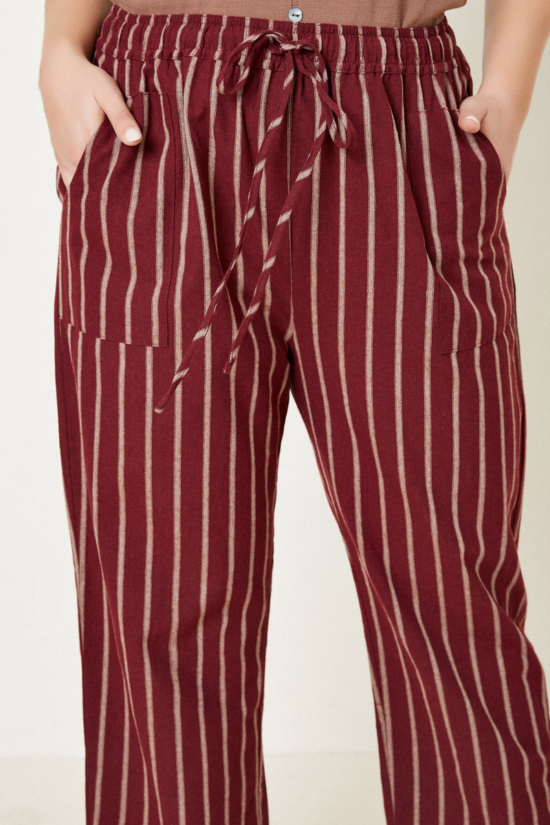 H9035-BURGUNDY- Alternate Angle