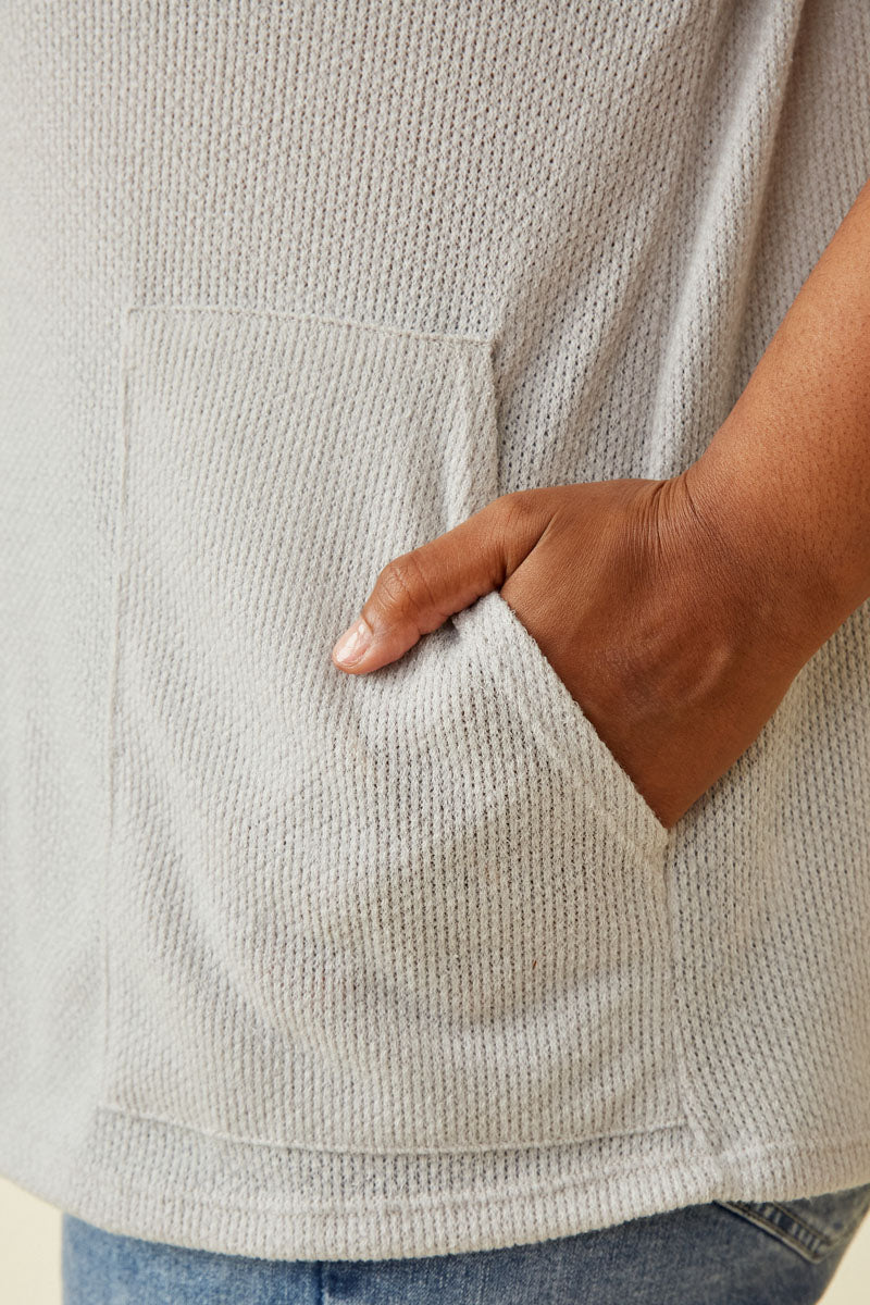 HDK1787 Light Grey Womens Waffle Knit Patch Pocket Short Sleeve Dolman Top Front 2