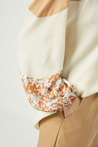 Hj1319W Ivory Plus Contrast Woven Sleeve Top Front