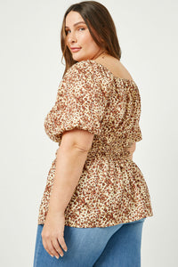 HJ3422 Leopard Womens Leopard Print Spaced Smocked Square Neck Top Detail