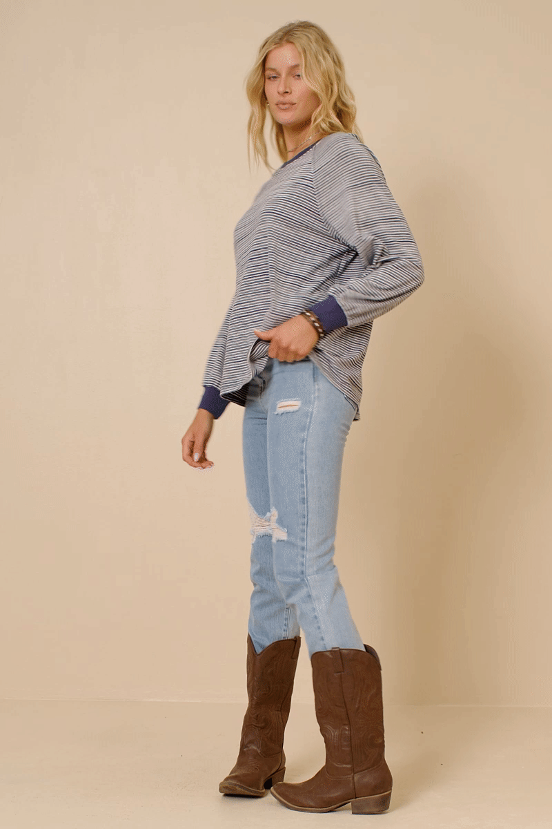 HK1437W NAVY Womens Striped Contrast Banded Raglan Knit Top Front