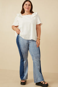 HK1736W OFF WHITE Plus Lace Trimmed Wide Ruffle Detail Top Side