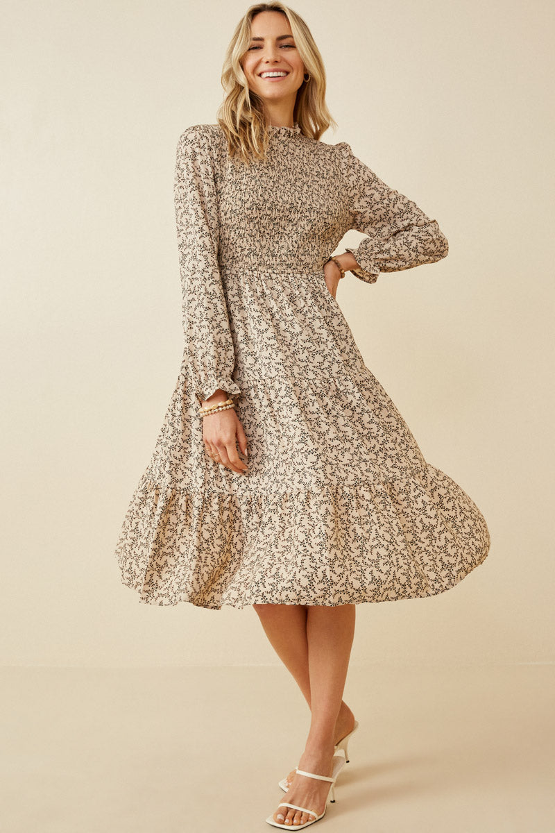 ruffle neck midi dress Short-Sleeve V-Neck Ruffle Midi Dress