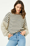 HY2763 Blue Womens Contrast Stripe Sleeve Textured Knit Top Gif