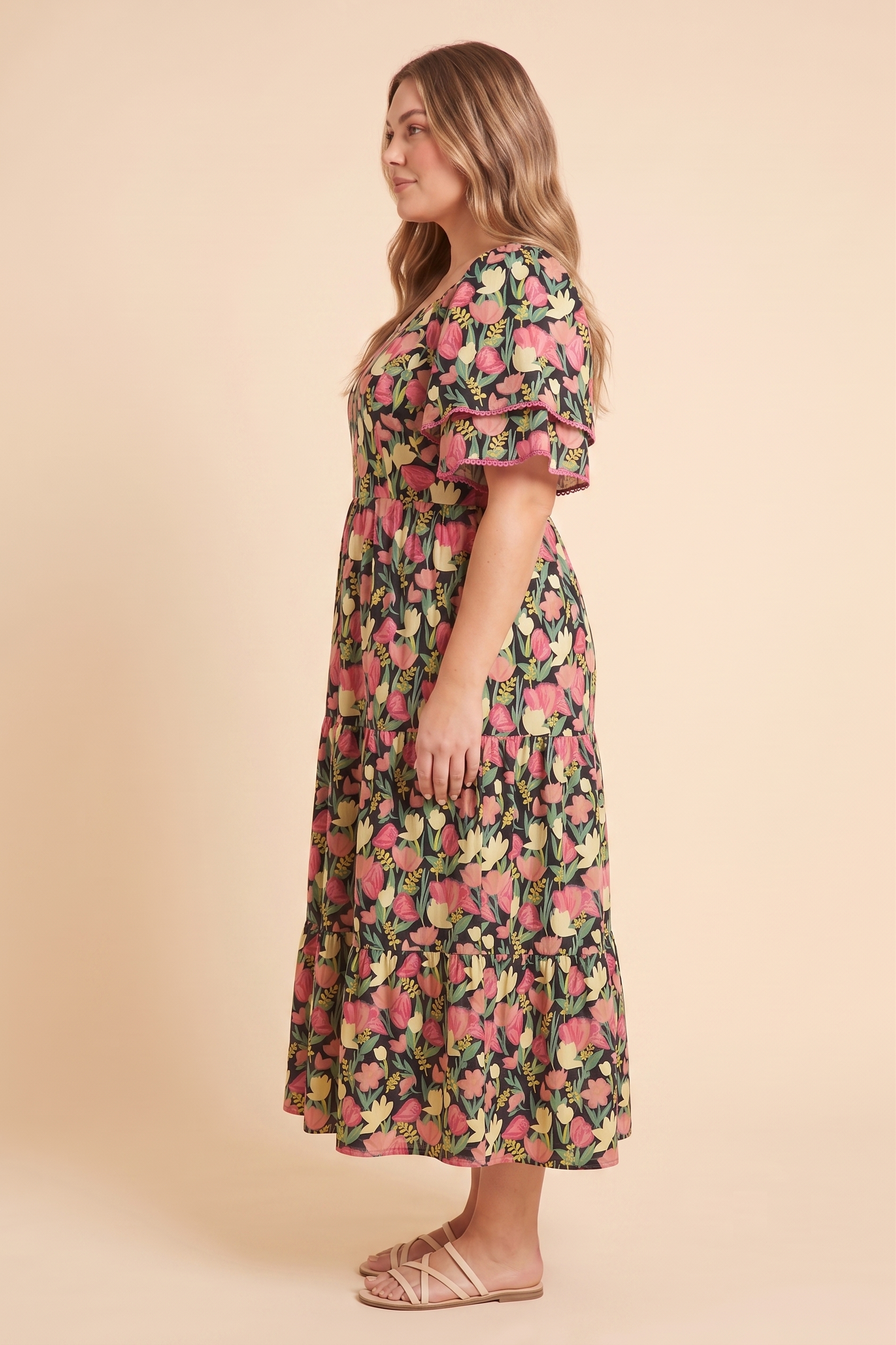Floral Contrast Piped Tulip Sleeve Dress