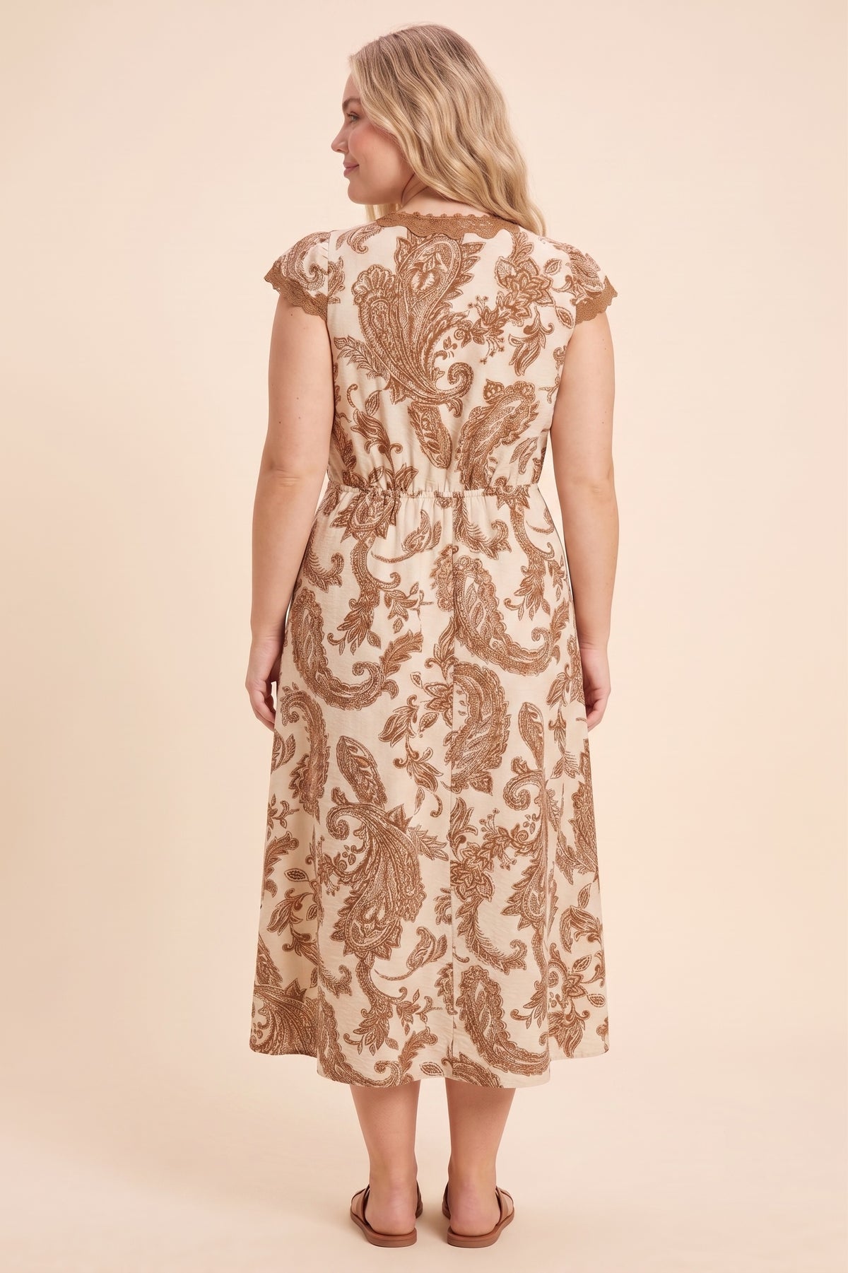 Floral Print Lace Detail Textured Sleeveless Dress
