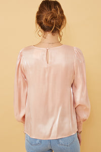 HY6372W Blush Womens Iridescent Ruffled Smock Cuff Top Back