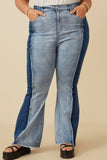 HY7234W DENIM Plus Fray Detailed Two Tone Flare Jeans Front