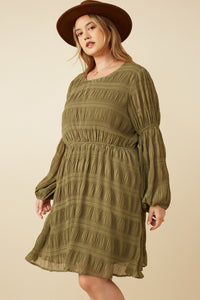 HY7455W Olive Plus Mixed Pleated Peasant Sleeve Dress Detail