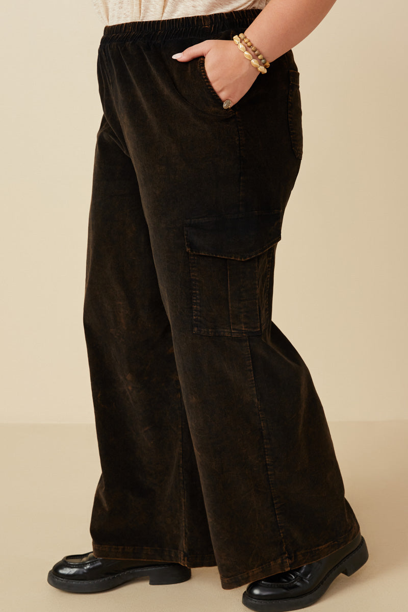 HY7600 Black Womens Washed Corduroy Wide Leg Cargo Pants Full Body