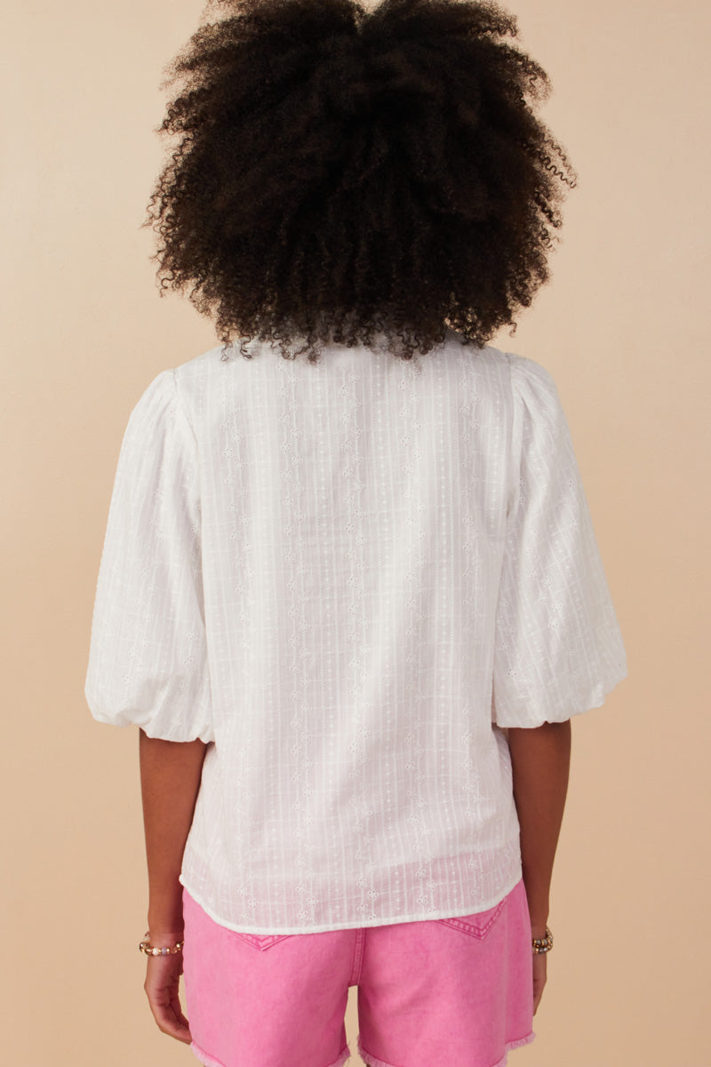 HY7898 Off White Womens Embroidery Textured Puff Sleeve Blouse Detail