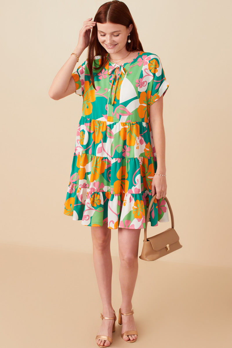 HY7936 Green Womens Vibrant Floral Print Tie Detail Tiered Dress Gif