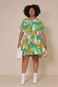 HY7936 Green Womens Vibrant Floral Print Tie Detail Tiered Dress Back