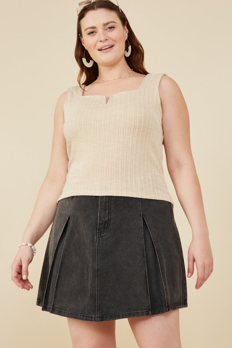 Notch Detail Rib Knit Fitted Tank