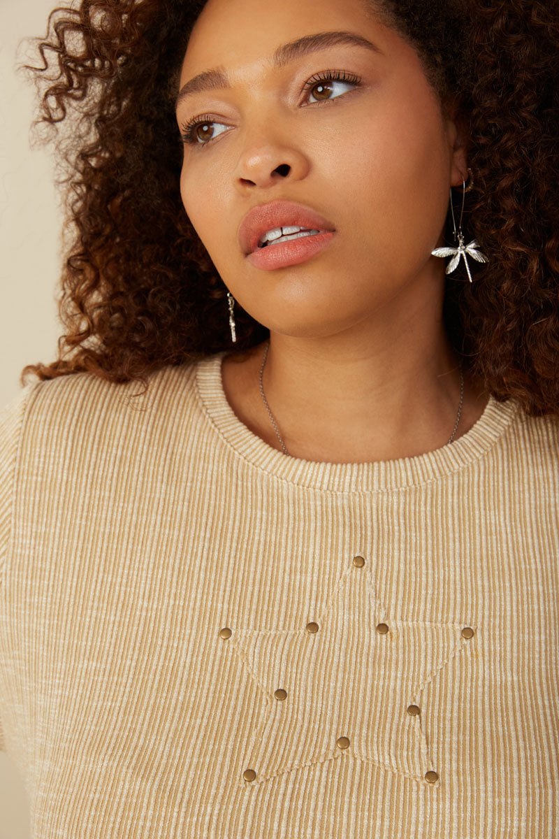 HY8216W Ivory Plus Studded Star Patch Textured Knit T Shirt Gif