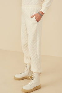 HY8369 Ivory Womens Quilted Elastic Waist Knit Pants Gif