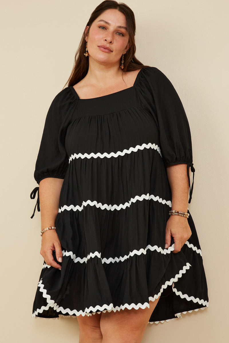 Womens Wavy Twill Trimmed Square Neck Dress