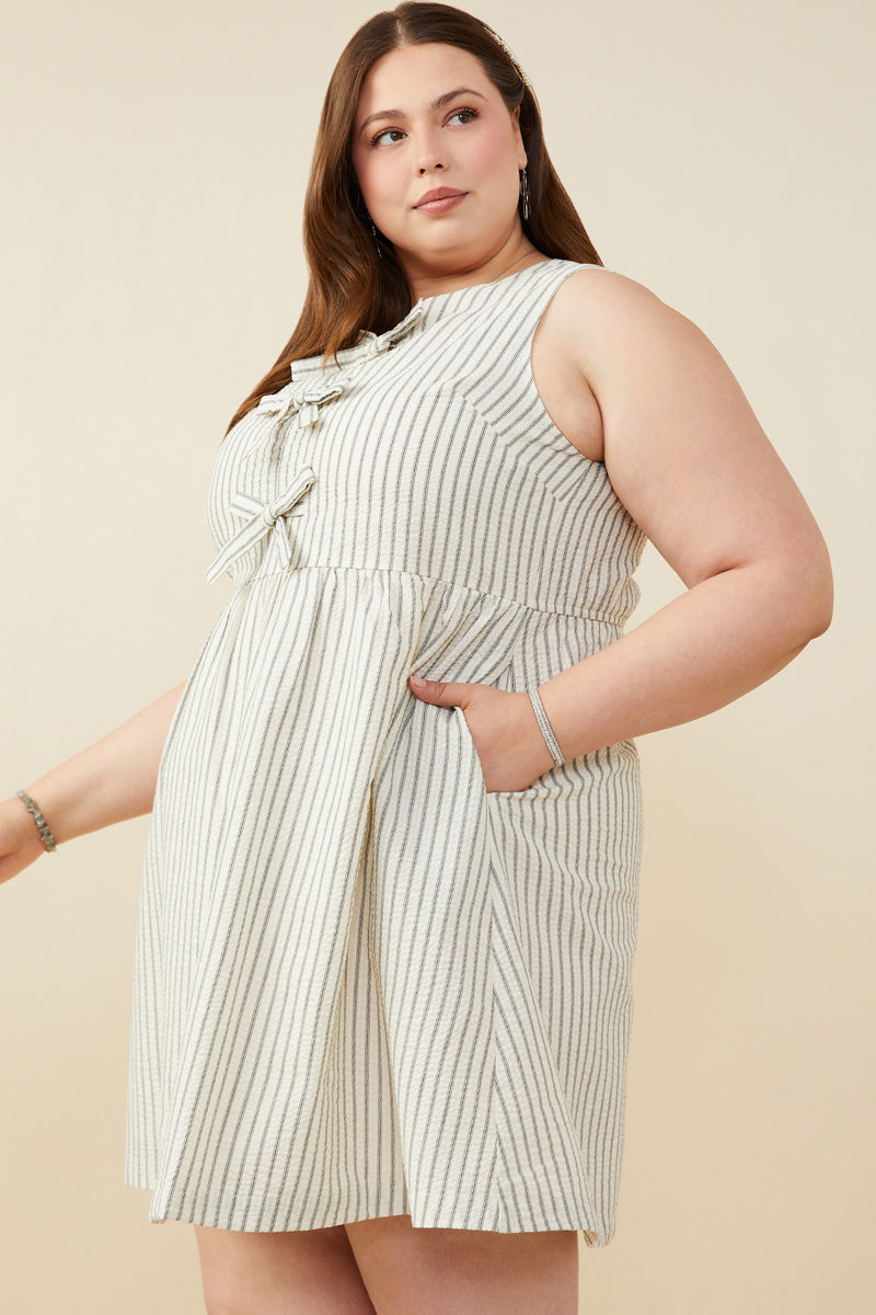 HY9174W Oatmeal Plus Bow Tie Detailed Striped Seer Sucker Dress Gif
